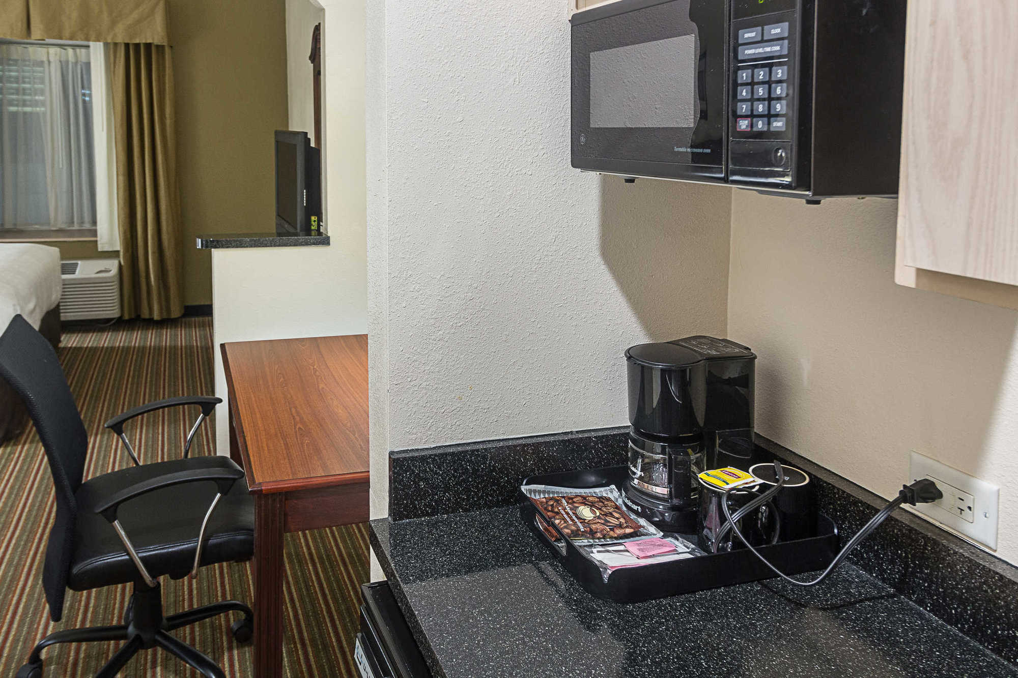 יוסטון Quality Inn & Suites West Chase חדר תמונה