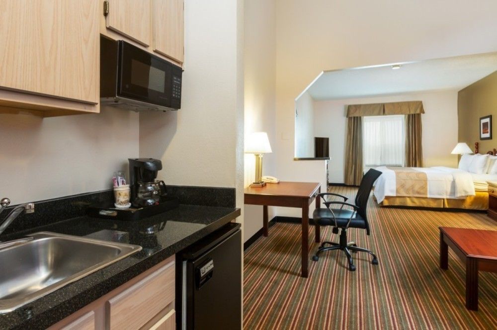 יוסטון Quality Inn & Suites West Chase מראה חיצוני תמונה